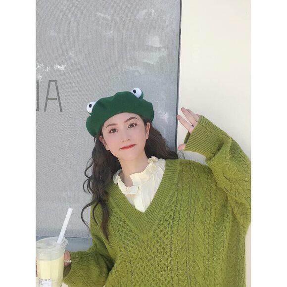 2568 Women Handmade Green Frog Eyes Balls Beret Hat Soft Wool Cap Winter main image 3